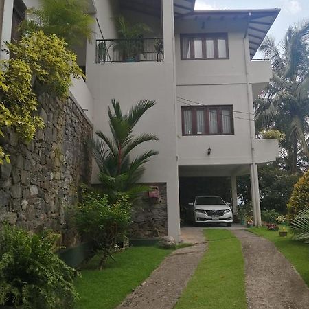 Apartamento Shalom Peradeniya Exterior foto