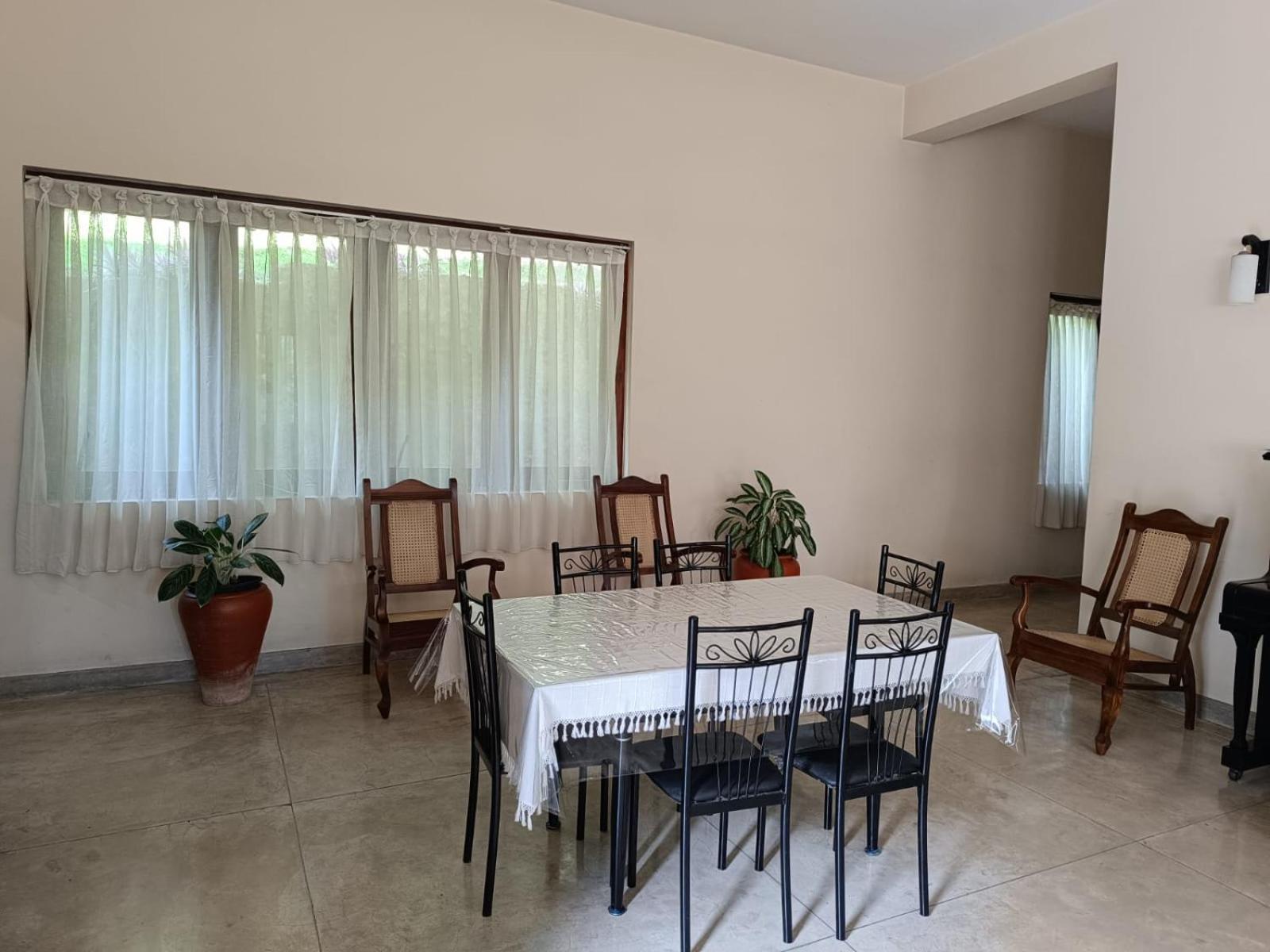 Apartamento Shalom Peradeniya Exterior foto